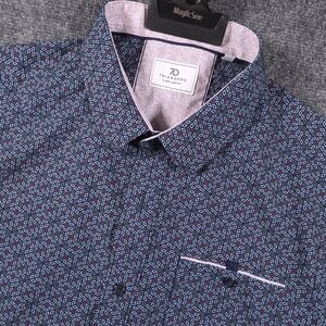 7Diamonds Liberty 4-Way Stretch Shirt Mens M Navy Geometric Diamond AOP